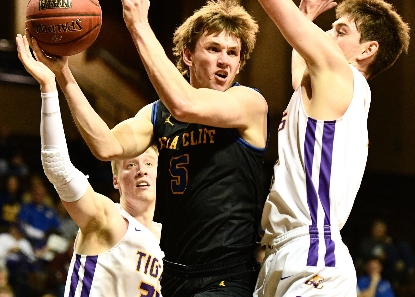 Briar Cliff University vs Olivet Nazarene University NAIA men's basketball